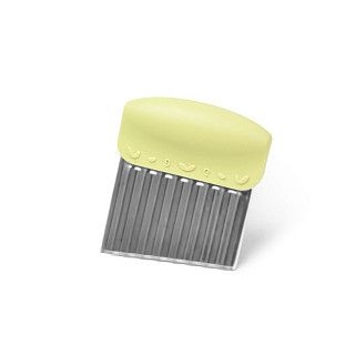 Резак с волнистым лезвием для декорирования