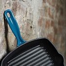 Сковорода-гриль 27x5,0см квадратная с вспомогательной ручкой (эмали