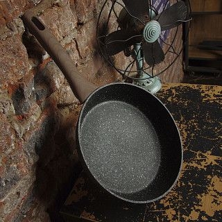 Сковорода для жарки GRANDEE STONE 28x6,0 см (алюминий)