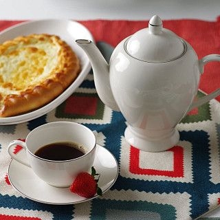 Чайник заварочный ALEKSA 1,1л, цвет белый (фарфор)